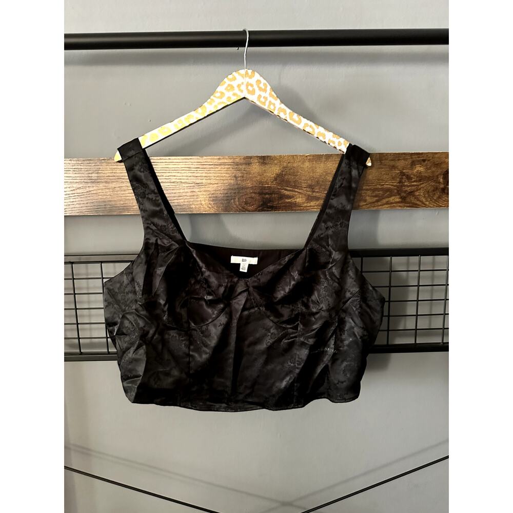 BP Black Plus Cropped Satin Tank | Size 2X